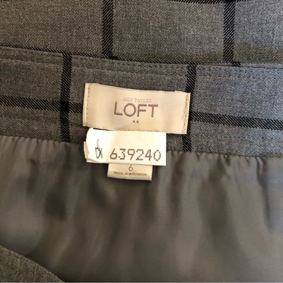 Skirt - Picture 4 of 8